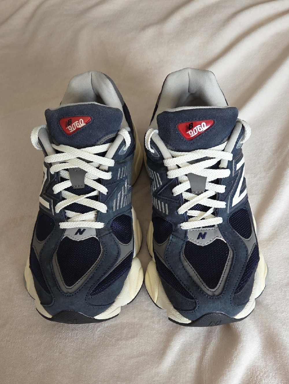 New Balance 9060 Sneakers, Size 10, Blue, White & Cream. - Picture 2 of 7